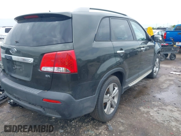 2012 Kia Sorento EX with VIN 5XYKU3A66CG248320, listed as a IAAI auction lot 41891391 with 110,647 mi miles and . Bid and sale history available at DreamBid. Image 4.