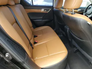 2016 Lexus CT 200h z VIN JTHKD5BH1G2256285, wystawiony jako Copart lot #50878435 z przebiegiem 107 392 mil mil oraz Szkoda całkowita • Salvage title. Historia ofert i sprzedaży dostępna na DreamBid. Obrazek 11.