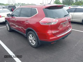 2015 Nissan Rogue SL with VIN 5N1AT2MV0FC778590, listed as a IAAI auction lot 42059832 with 197,167 mi miles and . Bid and sale history available at carsss.com. Image 3.