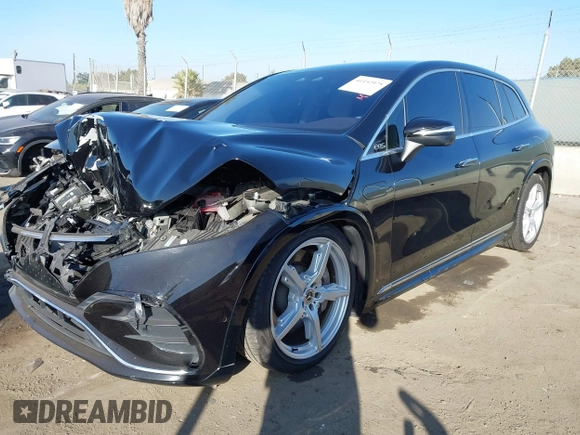 2023 Mercedes-Benz EQS 580 z VIN 4JGDM4EB8PA014008, wystawiony jako IAAI lot #41152975 z przebiegiem 41 292 mil mil oraz . Historia ofert i sprzedaży dostępna na DreamBid. Obrazek 2.