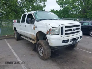 2005 Ford F-250 XL with VIN 1FTSW21545EA84993, listed as a IAAI auction lot 42459071 with 101,653 mi miles and . Bid and sale history available at DreamBid. Image 1.