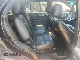 2014 Ford Explorer XLT z VIN 1FM5K7D92EGC25564, wystawiony jako Copart lot #61183995 z przebiegiem 174 061 mil mil oraz Czysty tytuł • Clean title. Historia ofert i sprzedaży dostępna na DreamBid. Obrazek 6.