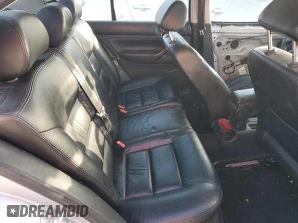 2002 Volkswagen Jetta GLS с VIN 3VWSP69M92M075662, выставлен на аукционе Copart как лот 43658175 с пробегом Не указан миль и Списание • Salvage title. История ставок и продаж доступна на DreamBid. Изображение 10.