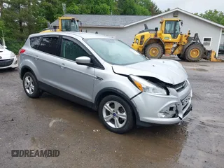 2016 Ford Escape SE z VIN 1FMCU0GX9GUC65339, wystawiony jako IAAI lot #42332644 z przebiegiem 73 696 mil mil oraz . Historia ofert i sprzedaży dostępna na DreamBid. Obrazek 1.