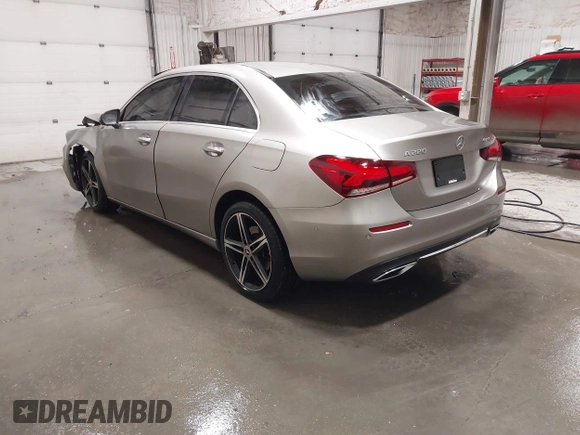 2019 Mercedes-Benz A 220 with VIN WDD3G4FB2KW032267, listed as a IAAI auction lot 41637000 with 51,121 mi miles and . Bid and sale history available at DreamBid. Image 3.