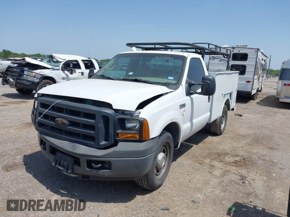 2006 Ford F-350 с VIN 1FDSF30566EB51324, выставлен на аукционе IAAI как лот 42016661 с пробегом 120 257 миль миль и . История ставок и продаж доступна на DreamBid. Изображение 16.