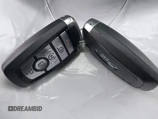 2023 Ford Explorer XLT с VIN 1FMSK8DH6PGB42738, выставлен на аукционе IAAI как лот 42099829 с пробегом 18 442 миль миль и . История ставок и продаж доступна на DreamBid. Изображение 11.