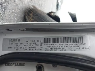 2018 Ram 1500 Express с VIN 3C6RR7KT0JG214424, выставлен на аукционе IAAI как лот 41076707 с пробегом 200 895 миль миль и . История ставок и продаж доступна на DreamBid. Изображение 9.