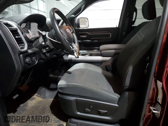 2021 Ram 2500 Big Horn z VIN 3C6UR5DL9MG612117, wystawiony jako Copart lot #49733725 z przebiegiem 65 590 mil mil oraz Szkody całkowita. Historia ofert i sprzedaży dostępna na DreamBid. Obrazek 7.