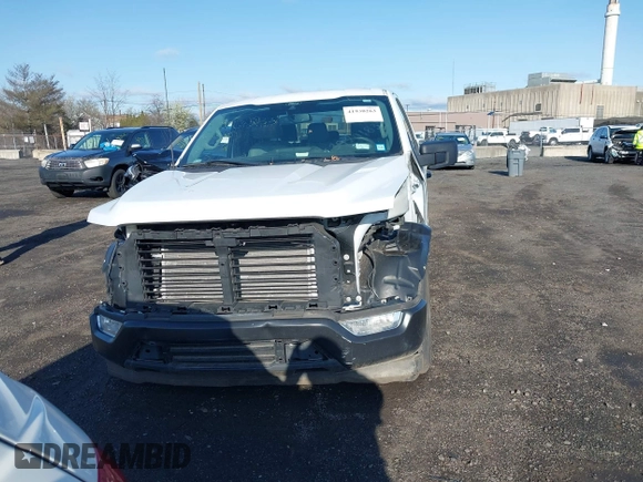 2022 Ford F-150 XL z VIN 1FTEX1CB6NKD03039, wystawiony jako IAAI lot #41930263 z przebiegiem 13 391 mil mil oraz . Historia ofert i sprzedaży dostępna na DreamBid. Obrazek 12.