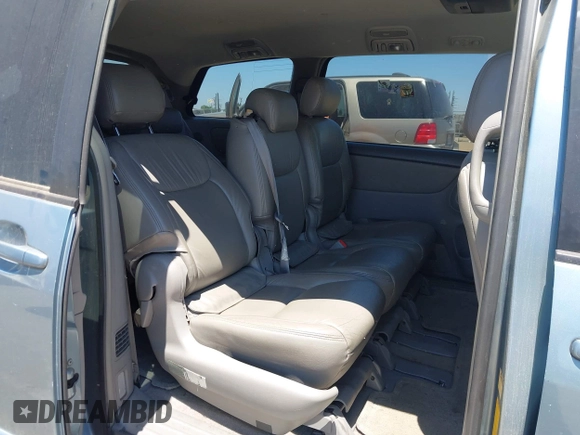 2005 Toyota Sienna CE с VIN 5TDZA23C05S383318, выставлен на аукционе IAAI как лот 42538139 с пробегом 177 088 миль миль и . История ставок и продаж доступна на DreamBid. Изображение 8.