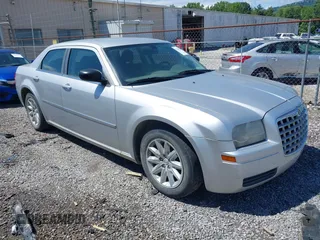 2008 Chrysler 300 LX with VIN 2C3KA43R78H250774, listed as a IAAI auction lot 42167963 with 113,676 mi miles and . Bid and sale history available at carsss.com. Image 1.