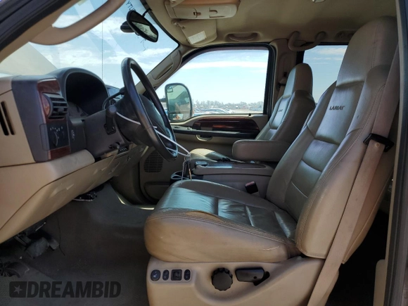 2005 Ford F-350 XL with VIN 1FTWW31P25EA80854, listed as a Copart auction lot 50900185 with Not provided miles and Salvage title. Bid and sale history available at DreamBid. Image 7.