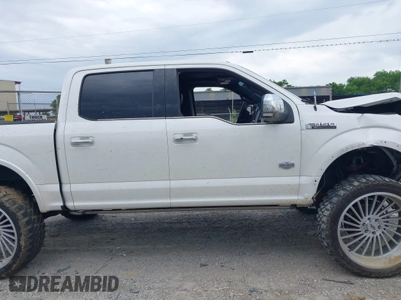 2015 Ford F-150 XLT z VIN 1FTEW1EF5FFC35412, wystawiony jako IAAI lot #42054204 z przebiegiem 144 891 mil mil oraz . Historia ofert i sprzedaży dostępna na DreamBid. Obrazek 12.