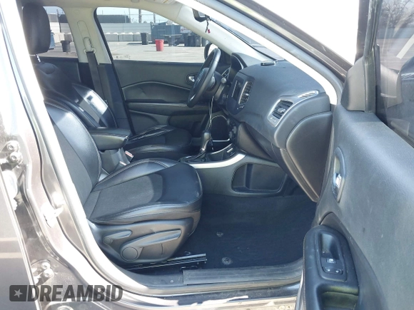 2021 Jeep Compass Latitude с VIN 3C4NJCBB7MT526931, выставлен на аукционе IAAI как лот 42233004 с пробегом 87 267 миль миль и . История ставок и продаж доступна на DreamBid. Изображение 5.