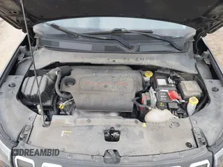 2022 Jeep Compass Latitude with VIN 3C4NJDBB6NT117925, listed as a IAAI auction lot 41779788 with 58,480 mi miles and . Bid and sale history available at DreamBid. Image 10.