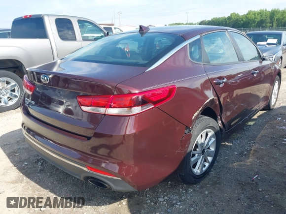 2018 Kia Optima LX z VIN 5XXGT4L39JG180260, wystawiony jako IAAI lot #42081495 z przebiegiem 173 200 mil mil oraz . Historia ofert i sprzedaży dostępna na DreamBid. Obrazek 4.