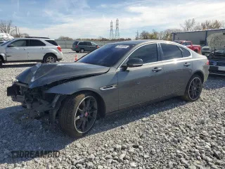 2016 Jaguar XF 35t Premium with VIN SAJBD4BV3GCY09600, listed as a Copart auction lot 78155534 with 59,803 mi miles and Clean Title. Bid and sale history available at carsss.com. Image 1.