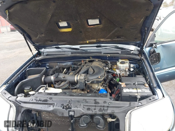 2004 Toyota 4Runner SR5 with VIN JTEBU14R248023777, listed as a IAAI auction lot 41850010 with 301,919 mi miles and . Bid and sale history available at DreamBid. Image 10.