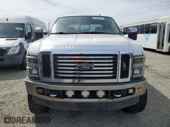 2010 Ford F-250 XL with VIN 1FTSW2BR1AEA38095, listed as a Copart auction lot 47024715 with 214,447 mi miles and Clean title. Bid and sale history available at DreamBid. Image 5.