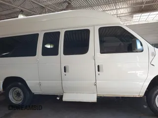 2011 Ford Econoline Cargo Commercial with VIN 1FTNS1EW0BDA60746, listed as a IAAI auction lot 41346661 with 117,363 mi miles. Bid and sale history available at carsss.com. Image 14.