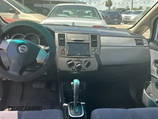 2007 Nissan Versa 1.8 S with VIN 3N1BC13E17L377109, listed as a Copart auction lot 54001065 with 172,236 mi miles and Clean Title. Bid and sale history available at carsss.com. Image 9.