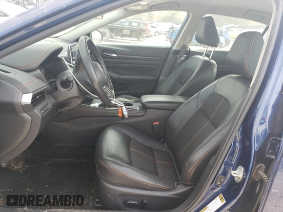 2020 Nissan Altima 2.5 SR with VIN 1N4BL4CV0LC170592, listed as a Copart auction lot 48536095 with 102,067 mi miles and Salvage Title. Bid and sale history available at carsss.com. Image 7.