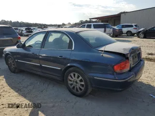 2005 Hyundai Sonata GLS with VIN KMHWF35H45A102665, listed as a Copart auction lot 76581204 with 208,763 mi miles and Salvage Title. Bid and sale history available at carsss.com. Image 2.