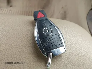 2008 Mercedes-Benz R 3.5L with VIN 4JGCB65E68A062678, listed as a IAAI auction lot 41844443 with 137,787 mi miles and . Bid and sale history available at DreamBid. Image 11.