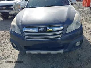 2013 Subaru Outback 2.5i Limited with VIN 4S4BRCKC4D3312698, listed as a IAAI auction lot 41943080 with 161,258 mi miles. Bid and sale history available at carsss.com. Image 12.