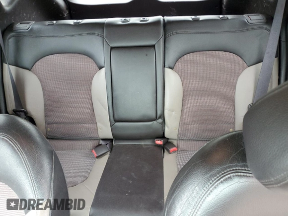 2011 Hyundai Tucson Limited with VIN KM8JUCAC8BU196358, listed as a Copart auction lot 51111975 with 200,439 mi miles and Salvage Title. Bid and sale history available at DreamBid. Image 10.