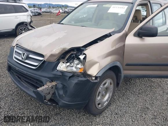 2006 Honda CR-V LX with VIN JHLRD78586C005185, listed as a IAAI auction lot 41976444 with 175,357 mi miles and . Bid and sale history available at carsss.com. Image 6.