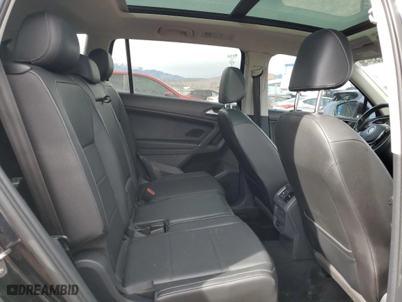 2018 Volkswagen Tiguan SEL with VIN 3VV3B7AX3JM207073, listed as a Copart auction lot 45223345 with 91,372 mi miles and Salvage Title. Bid and sale history available at carsss.com. Image 11.