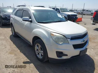 2013 Chevrolet Equinox LT z VIN 1GNALDEK2DZ125832, wystawiony jako IAAI lot #41896136 z przebiegiem 145 077 mil mil oraz . Historia ofert i sprzedaży dostępna na DreamBid. Obrazek 1.