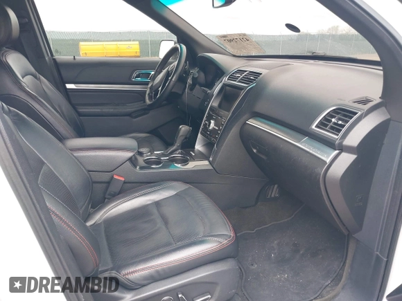 2016 Ford Explorer Sport with VIN 1FM5K8GT2GGB53815, listed as a IAAI auction lot 42172907 with 123,853 mi miles and . Bid and sale history available at carsss.com. Image 5.