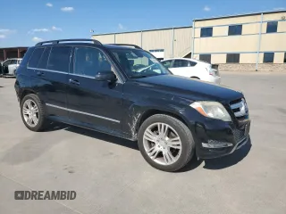 2015 Mercedes-Benz GLK 350 with VIN WDCGG5HB4FG357138, listed as a Copart auction lot 72434074 with 116,570 mi miles and Salvage Title. Bid and sale history available at DreamBid. Image 4.