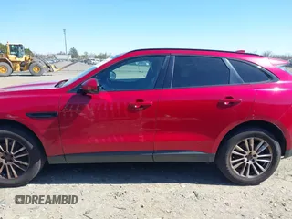 2017 Jaguar F-PACE 20d Prestige with VIN SADCK2BN3HA490469, listed as a IAAI auction lot 41823455 with 60,143 mi miles. Bid and sale history available at carsss.com. Image 14.