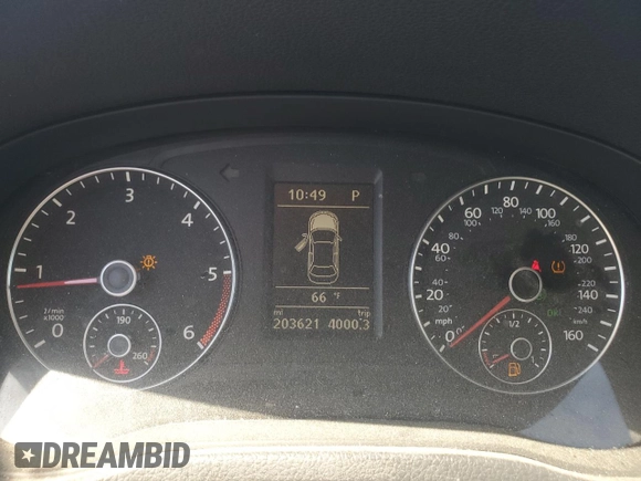 2015 Volkswagen Passat SE with VIN 1VWBV7A39FC052341, listed as a Copart auction lot 55691835 with 203,621 mi miles and Salvage title. Bid and sale history available at DreamBid. Image 9.
