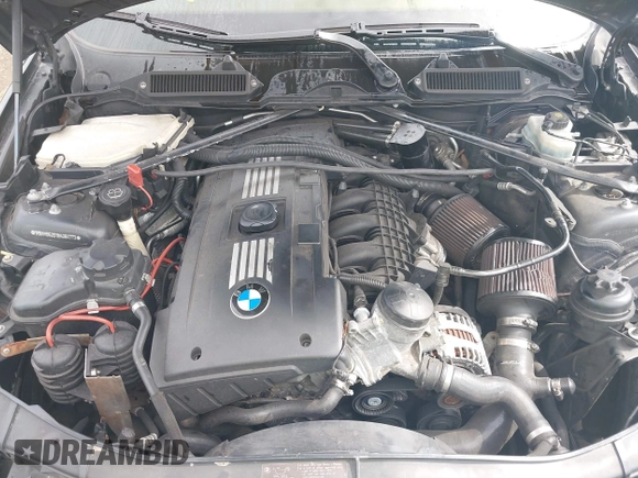 2008 BMW 3 Series 335xi with VIN WBAVD53518A284773, listed as a IAAI auction lot 39953178 with Not provided miles and . Bid and sale history available at DreamBid. Image 10.