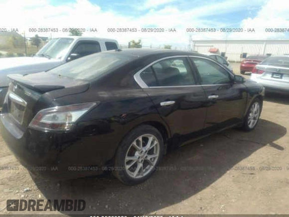 2014 Nissan Maxima S z VIN 1N4AA5AP8EC460836, wystawiony jako IAAI lot #35659339 z przebiegiem 117 924 mil mil oraz . Historia ofert i sprzedaży dostępna na DreamBid. Obrazek 4.