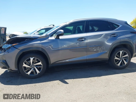2020 Lexus NX 300 z VIN JTJDARBZ5L5009845, wystawiony jako IAAI lot #42160884 z przebiegiem 40 001 mil mil oraz . Historia ofert i sprzedaży dostępna na DreamBid. Obrazek 14.