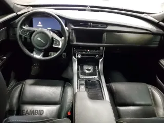 2020 Jaguar XF 30t Checkered Flag Limited Edition with VIN SAJBX4GX2LCY84803, listed as a Copart auction lot 42959684 with 0 mi miles. Bid and sale history available at carsss.com. Image 8.