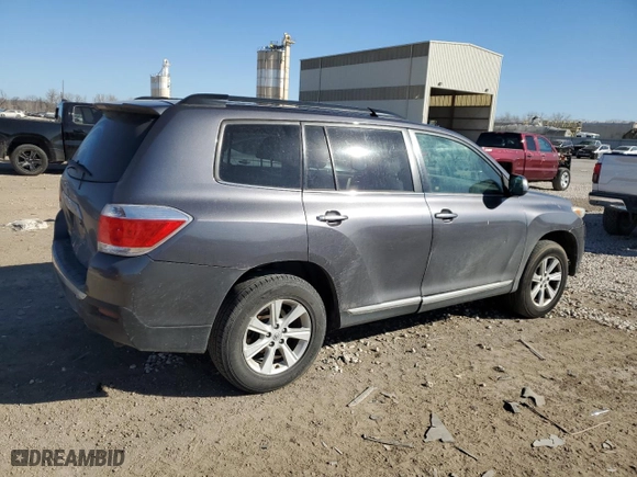 2013 Toyota Highlander with VIN 5TDBK3EH9DS199927, listed as a Copart auction lot 44357114 with 197,562 mi miles and Salvage Title. Bid and sale history available at carsss.com. Image 3.