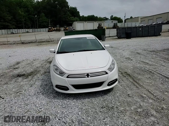 2013 Dodge Dart SXT z VIN 1C3CDFBA9DD204275, wystawiony jako Copart lot #56020465 z przebiegiem 117 396 mil mil oraz Szkoda całkowita • Salvage title. Historia ofert i sprzedaży dostępna na DreamBid. Obrazek 14.