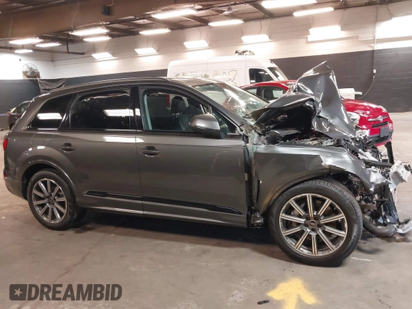 2024 Audi Q7 Premium Plus with VIN WA1LCBF71RD004059, listed as a IAAI auction lot 42049719 with 10,651 mi miles and . Bid and sale history available at DreamBid. Image 13.