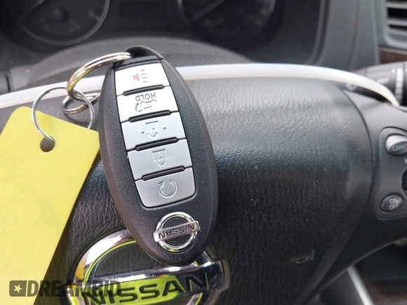 2015 Nissan Pathfinder SL с VIN 5N1AR2MM4FC652352, выставлен на аукционе IAAI как лот 42081523 с пробегом 102 687 миль миль и . История ставок и продаж доступна на DreamBid. Изображение 11.