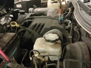 2006 Chevrolet Colorado z VIN 1GCDT148968295947, wystawiony jako IAAI lot #41624162 z przebiegiem 181 803 mil mil oraz . Historia ofert i sprzedaży dostępna na DreamBid. Obrazek 20.