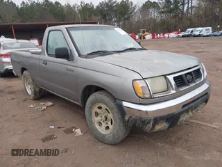 2000 Nissan Frontier XE z VIN 1N6DD21S9YC310558, wystawiony jako IAAI lot #41388581 z przebiegiem Nie podano mil oraz . Historia ofert i sprzedaży dostępna na DreamBid. Obrazek 1.