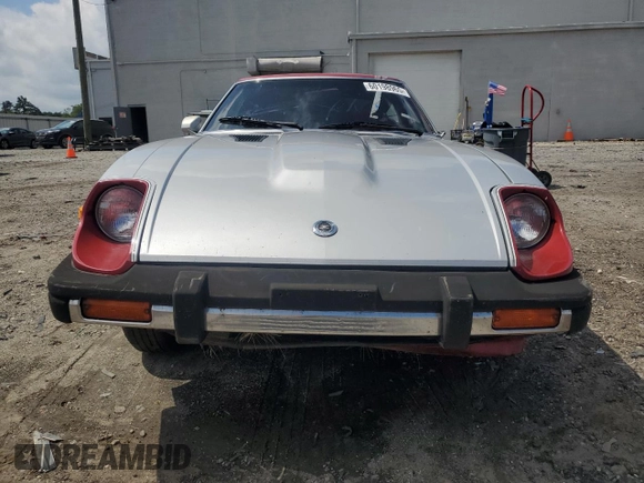 1981 Datsun 280ZX z VIN JN1HZ04S5BX279396, wystawiony jako Copart lot #60198965 z przebiegiem 85 526 mil mil oraz Szkoda całkowita • Salvage title. Historia ofert i sprzedaży dostępna na DreamBid. Obrazek 5.