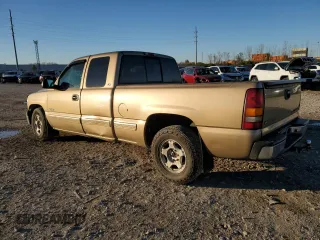 2000 Chevrolet Silverado 1500 with VIN 2GCEC19V0Y1229330, listed as a Copart auction lot 80434394 with 127,188 mi miles and Salvage Title. Bid and sale history available at carsss.com. Image 2.